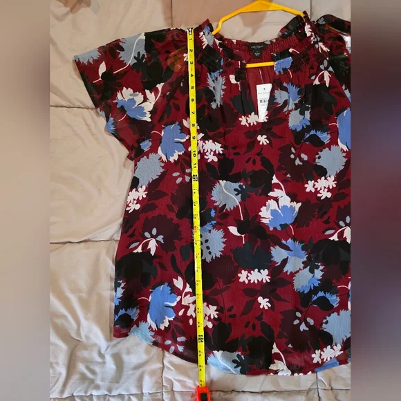 Ann Taylor Floral Ruffle Sleeve Blouse SizeL NWT - Picture 4 of 9